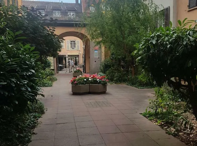 Avec Garage Centre Historique